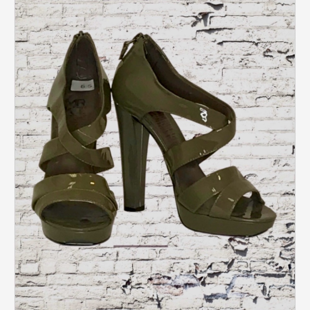 Elegant Olive Grey Patent Strappy High Heels